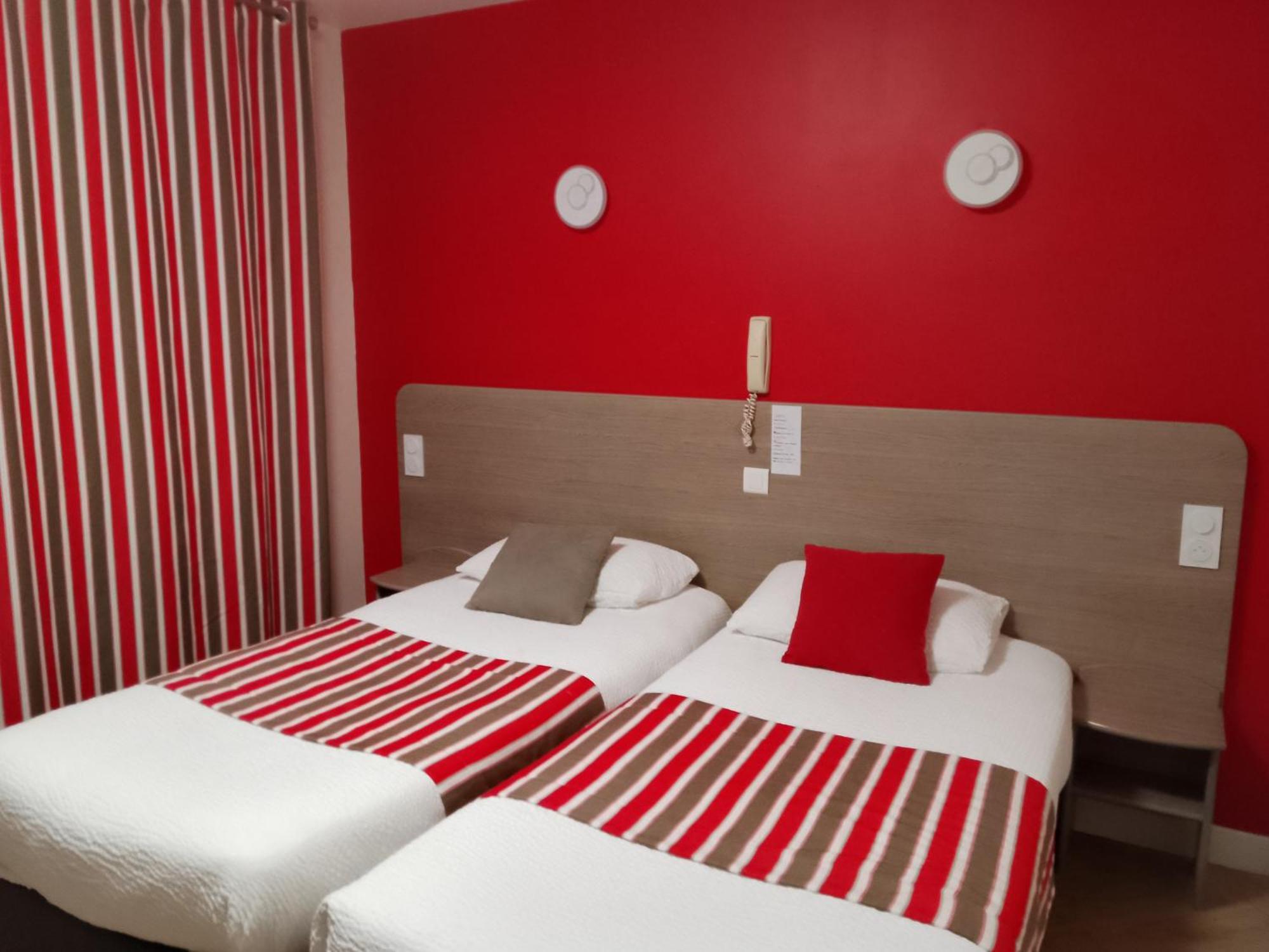 Hotel Logis Andreinia & Esterencuby