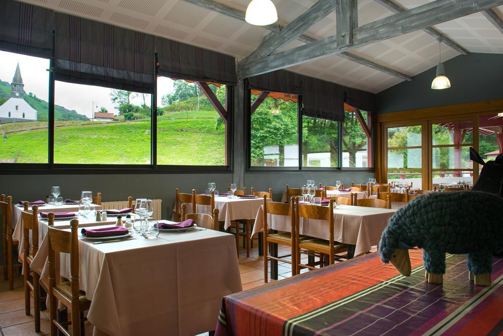 Hotel Logis Andreinia&cabanes Estérençuby