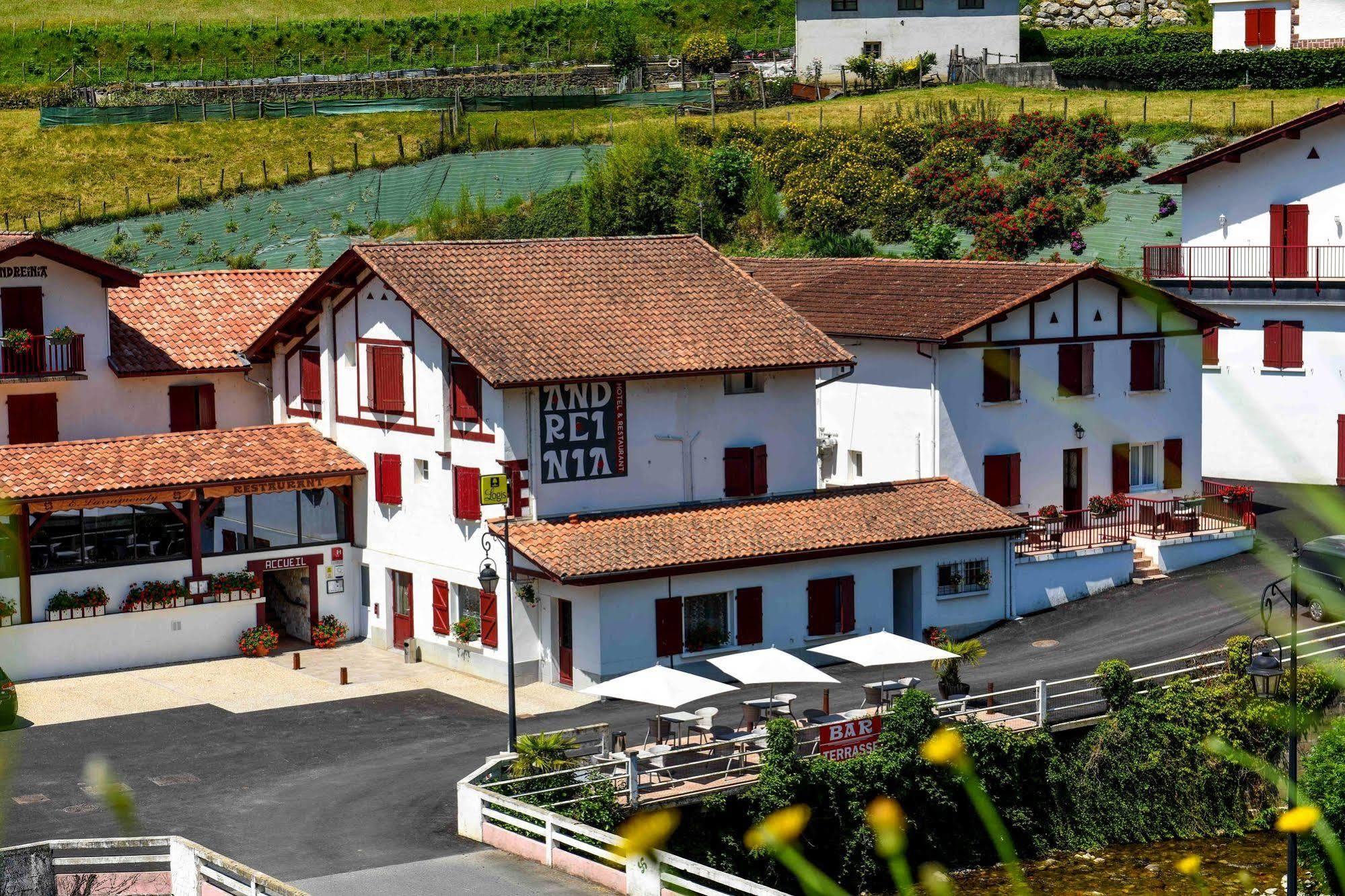 Hotel Logis Andreinia&cabanes 2*